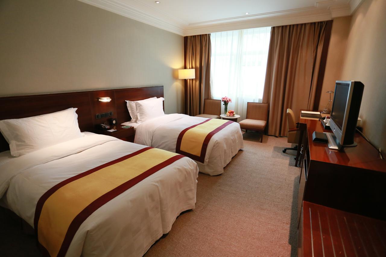 San Want Hotel Xining Exterior photo